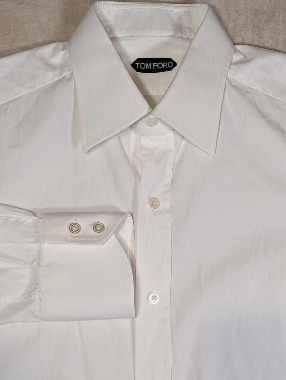 TOM FORD Mens White Dress Shirt 42 16.5 Turnback Cocktail Cuff Switzerland